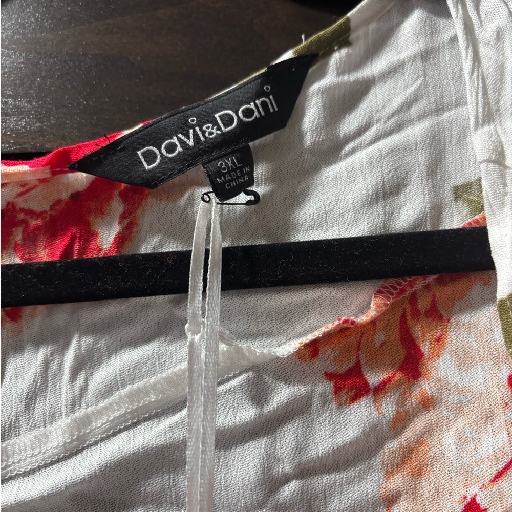NWT DAVI & DANI Floral Open-Front Kimono - Picture 2 of 2